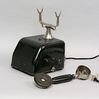 Telefon mit Kurbel
