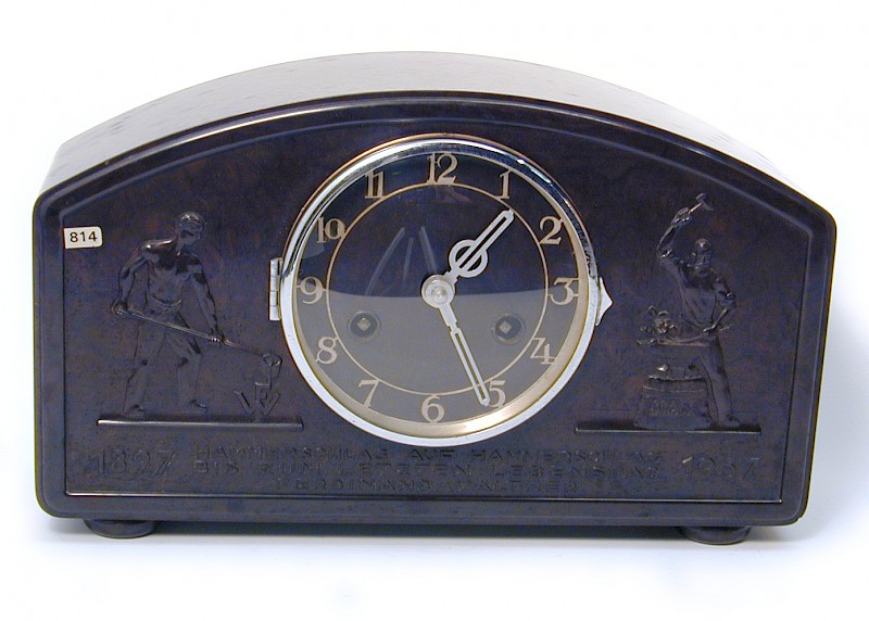 Uhr