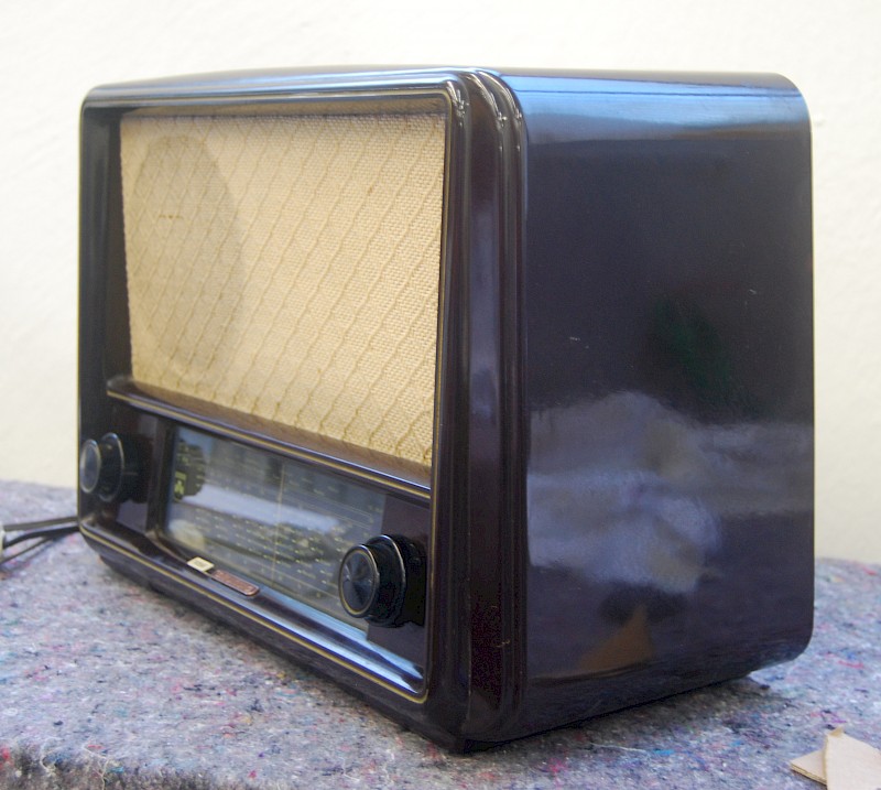 Grundig 165W