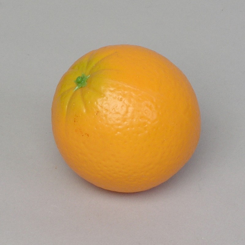 Künstliche Orange