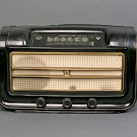 MU 670 W