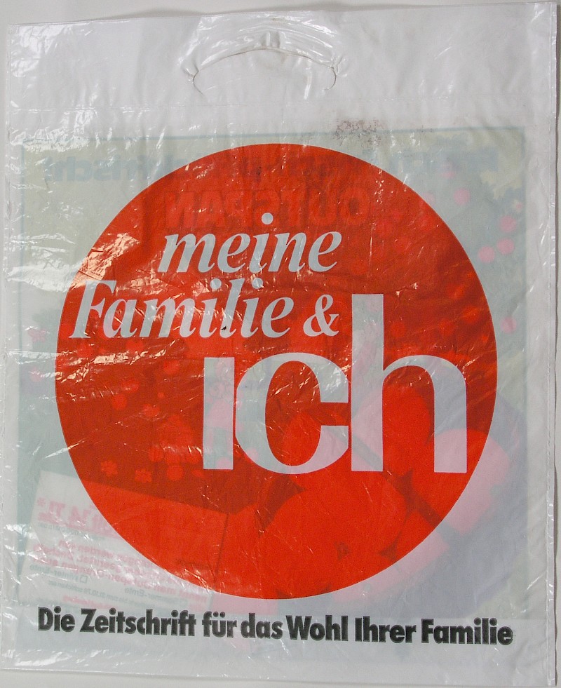 Tragetasche &amp;#39;Meine Familie &amp;#39;amp; ich&amp;#39; | Deutsches Kunststoff Museum