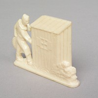 Imker mit Bienenhaus