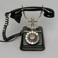 Telefon