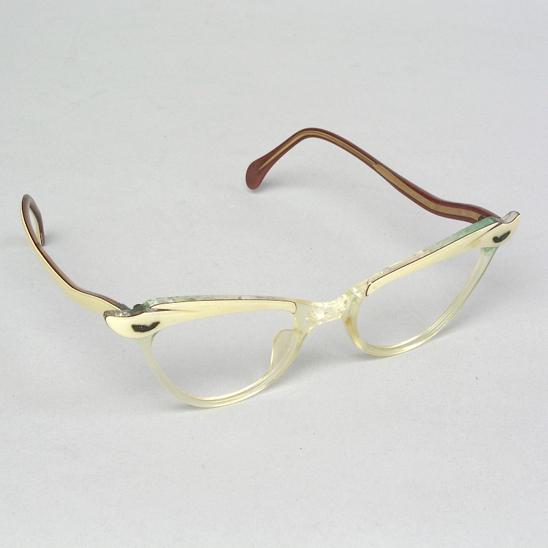 Brille
