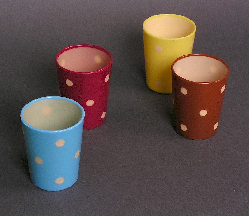 Becher