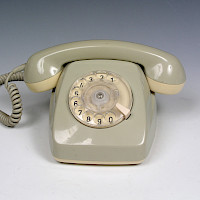 Telefon