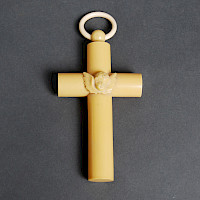 Kreuz mit Schutzengel