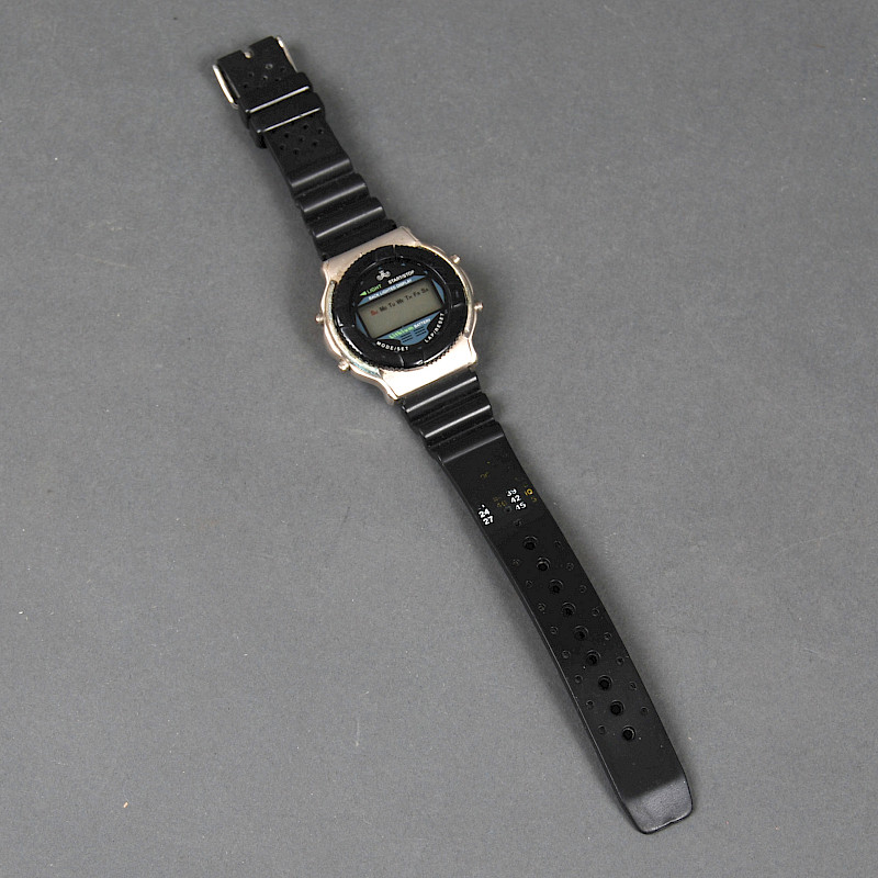 Armbanduhr