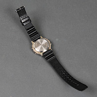 Armbanduhr