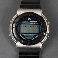 Armbanduhr