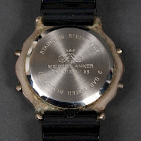 Armbanduhr
