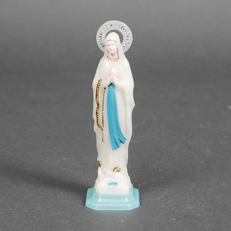 Lichtsammelnde Madonnenfigur