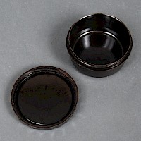 Dose mit Schraubdeckel