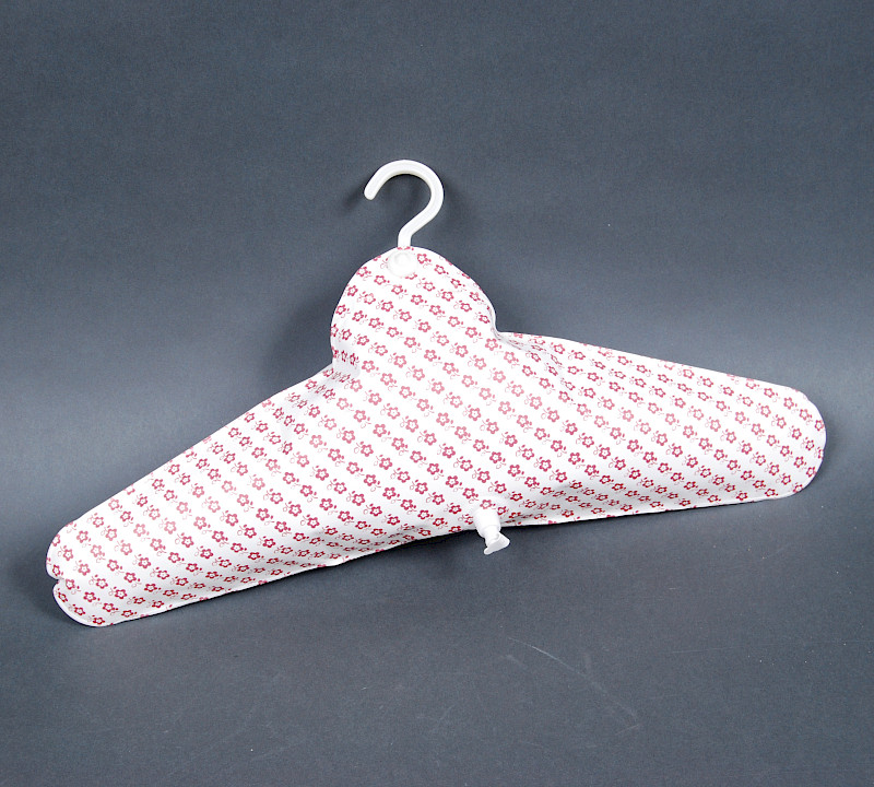 Aufblasbarer Kleiderbügel