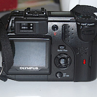 Camedia C 5050