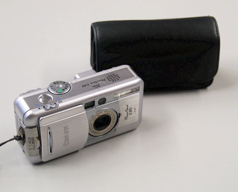 Canon Powershot S 30