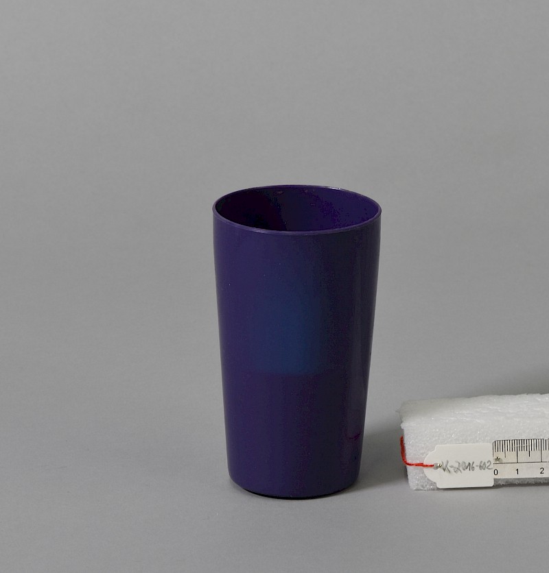 Becher