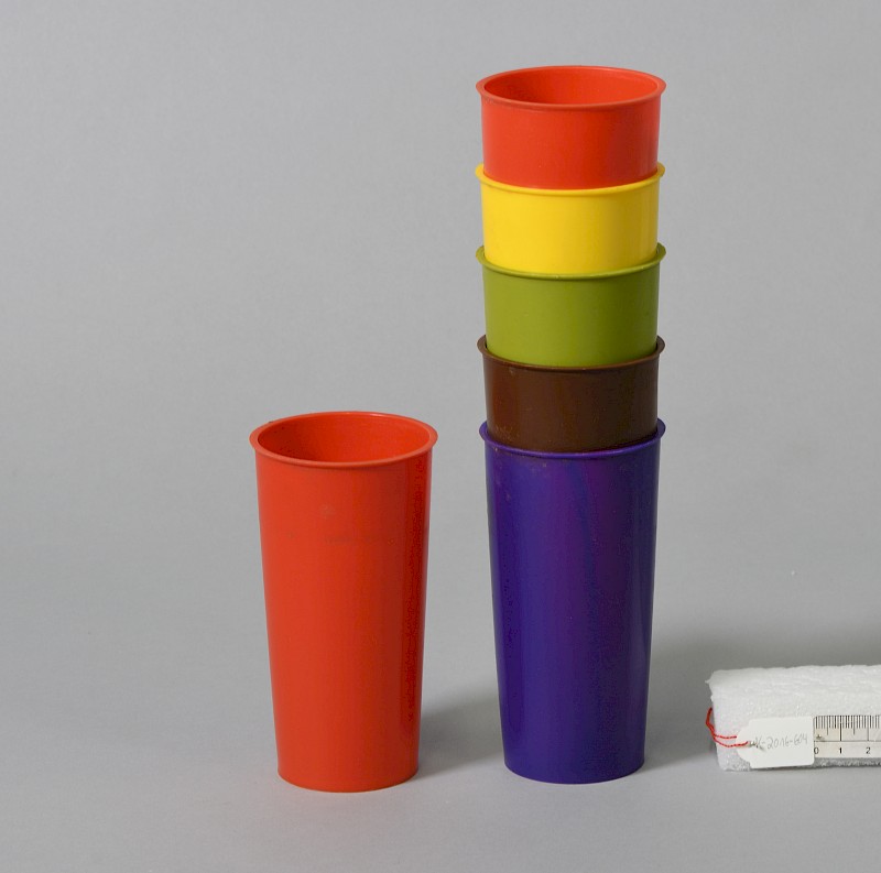 Becher