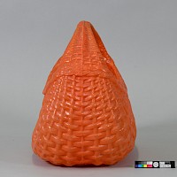 Tragekorb aus nachgeahmten Flechtwerk