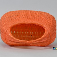 Tragekorb aus nachgeahmten Flechtwerk