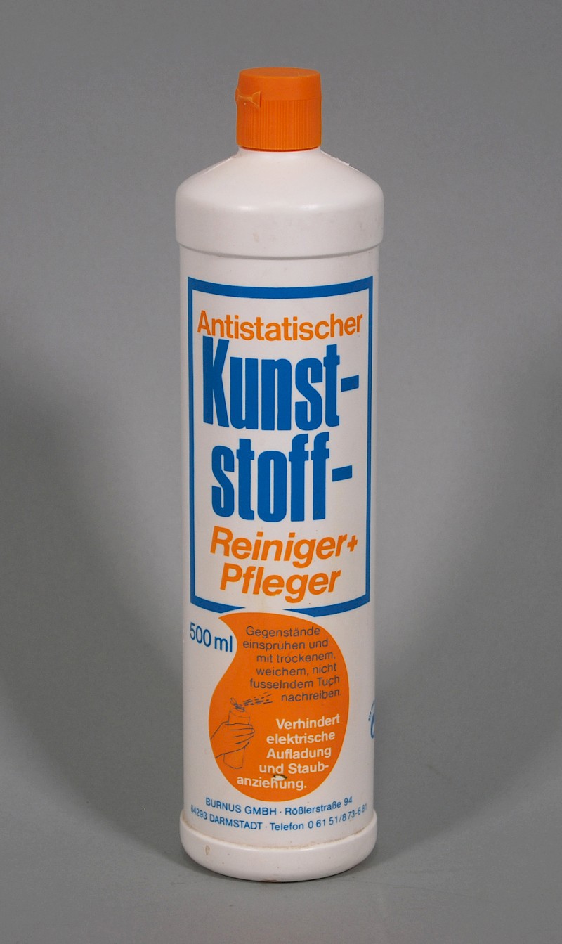 Antistatischer Kunststoff-Reiniger