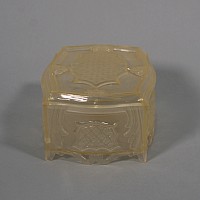 Rechteckige Dose mit Deckel
