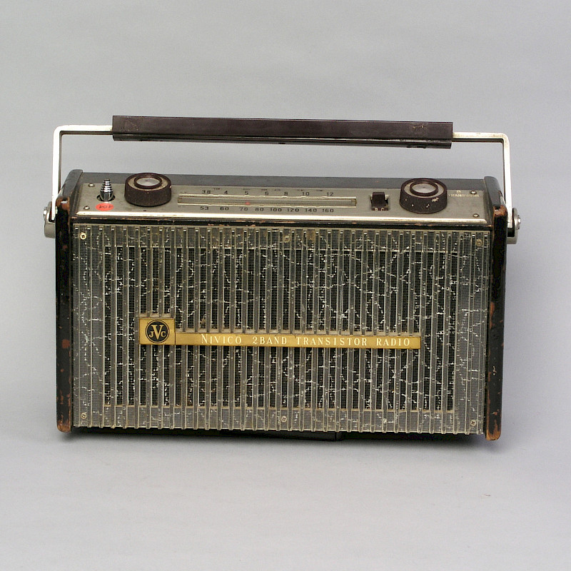 JVC Nivico 2 Band Transistor Radio