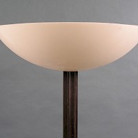 Stehlampe