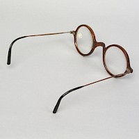 Brille