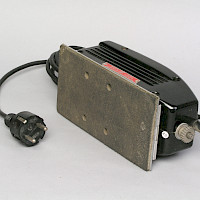 X 700